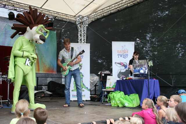 gal/2010/2010 Saitentwist Gruga Tag des Kindes 25.07. Stadtwerke Essen/2010 Saitentwist Gruga 25.07. Stadtwerke Essen (184).jpg